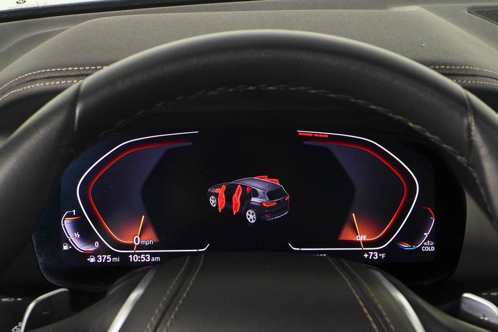 Used 2023 BMW X5 xDrive40i w/ Parking Assistance Package image 28