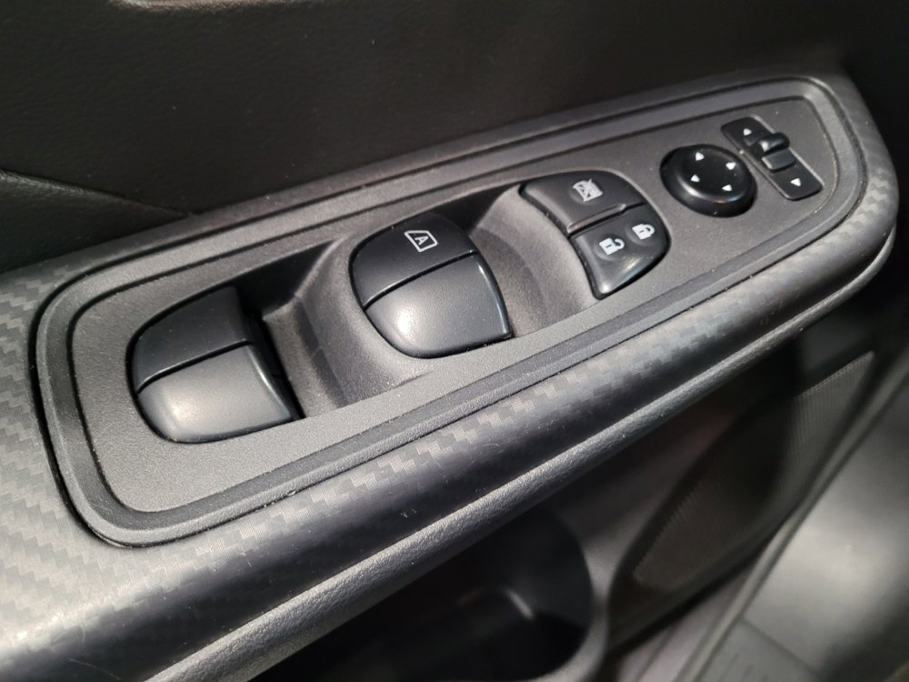 Used 2024 Nissan Versa SV FWD image 27