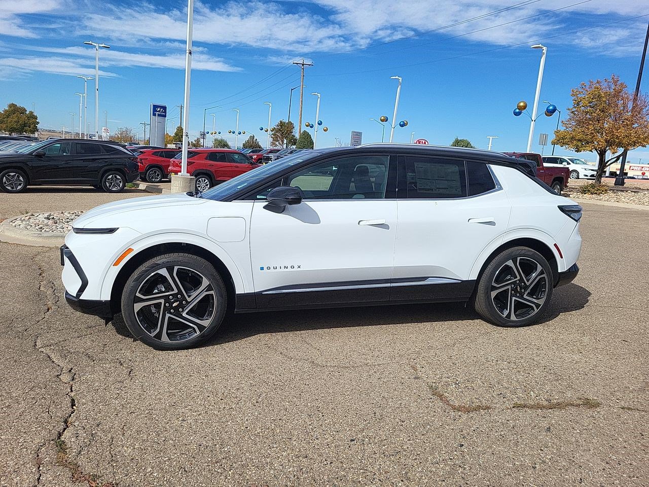 New 2026 Chevrolet Equinox EV LT image 5