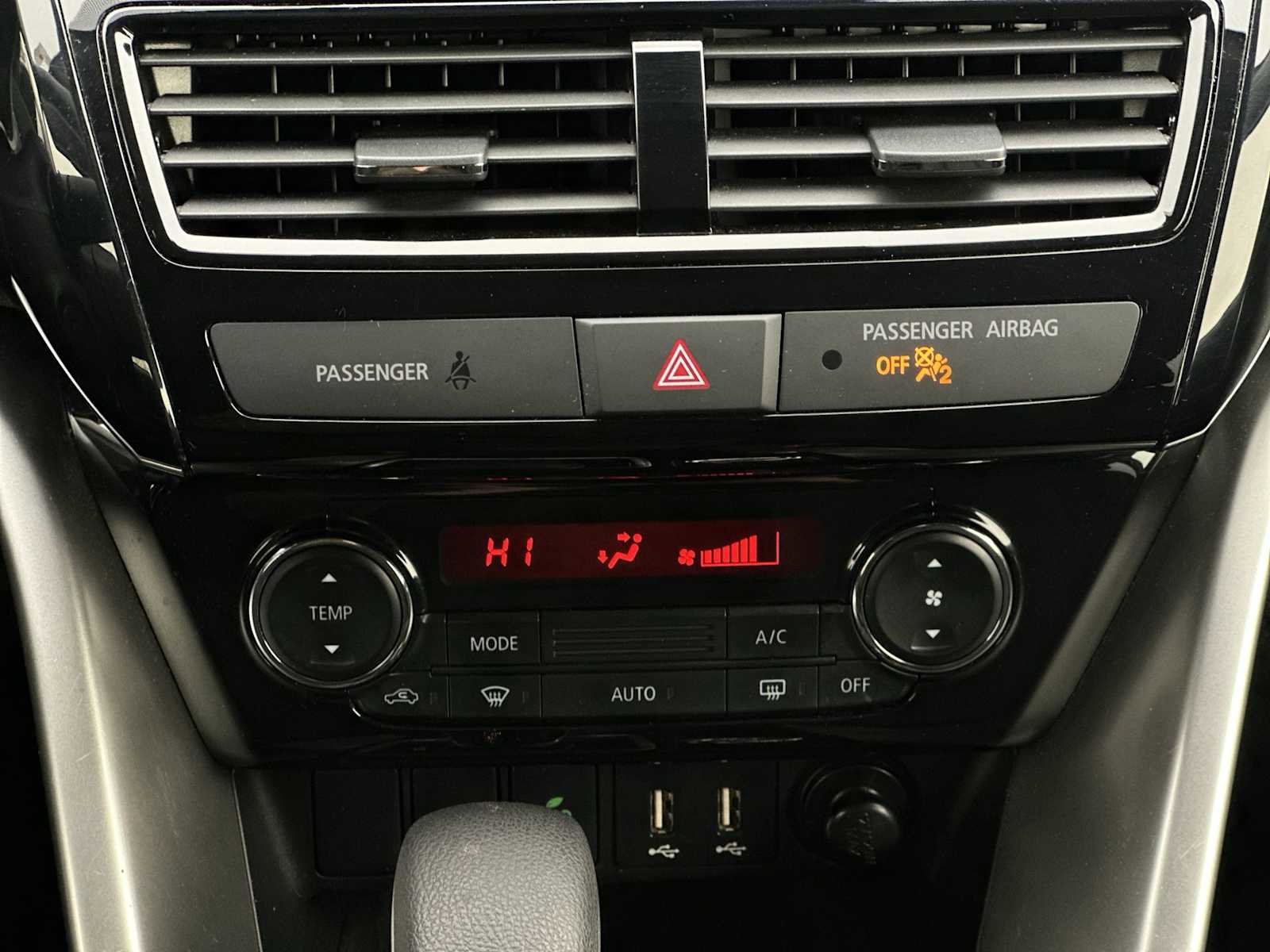 Used 2024 Mitsubishi Eclipse Cross LE image 16