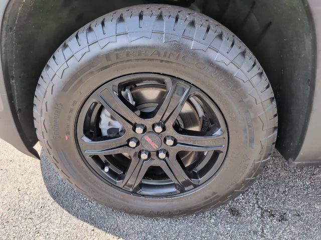 Certified 2023 GMC Acadia AT4 w/ Technology Package image 12