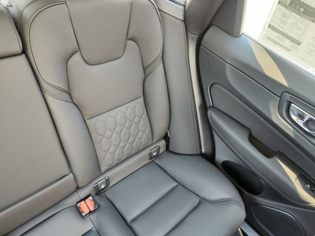 New 2026 Volvo XC60 T8 Core w/ Climate Package AWD/4WD image 15