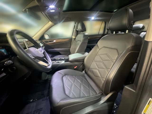 Certified 2025 Volkswagen Atlas SE FWD image 14