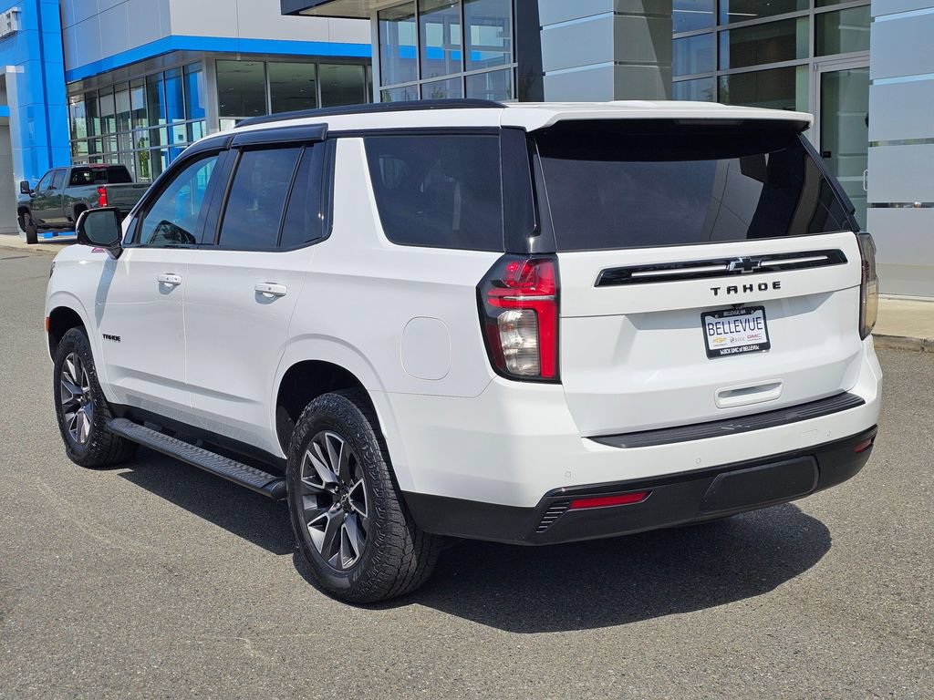 Used 2023 Chevrolet Tahoe Z71 w/ Luxury Package AWD/4WD image 3