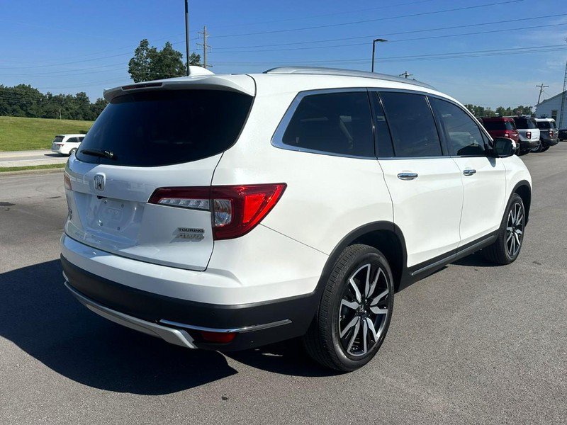 Used 2021 Honda Pilot Touring image 3