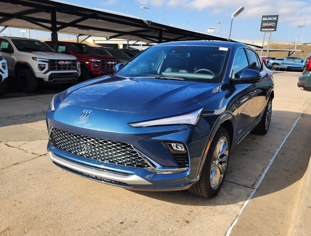 New 2026 Buick Envista Avenir image 8