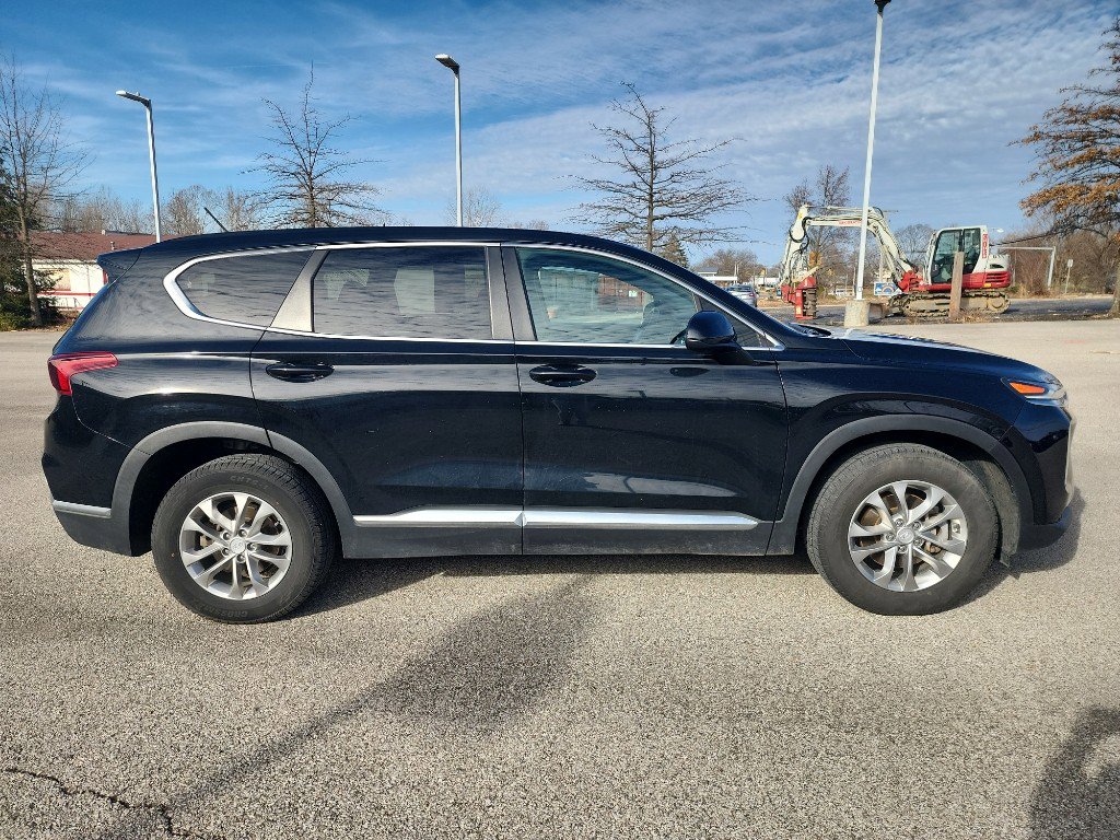 Used 2020 Hyundai Santa Fe SE image 7