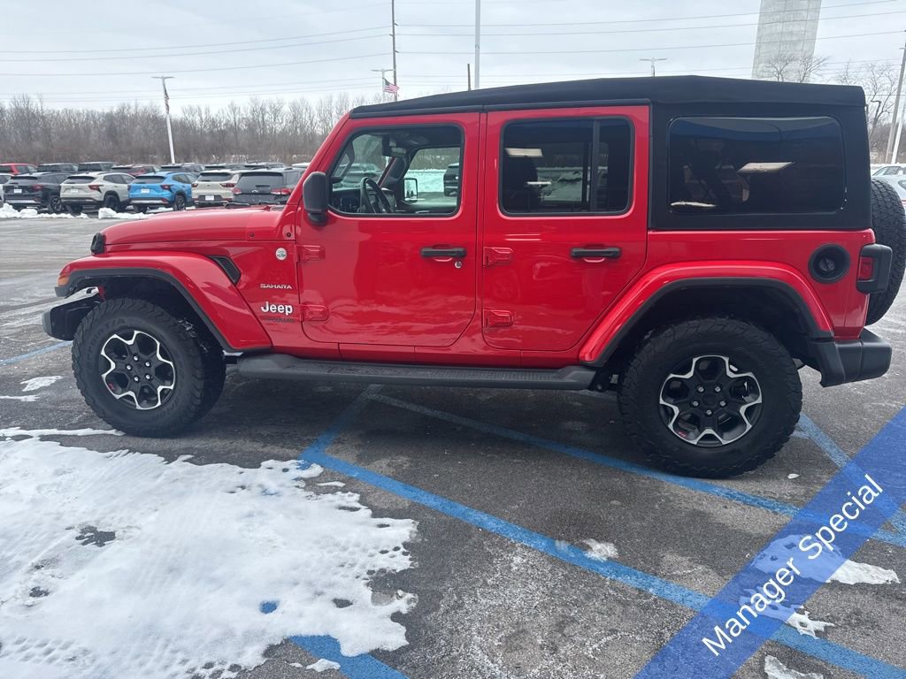Used 2018 Jeep Wrangler Unlimited Sahara image 6