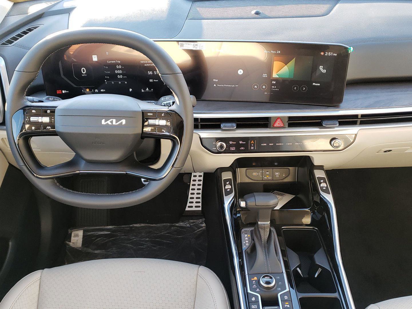 New 2026 Kia Sorento SX image 9