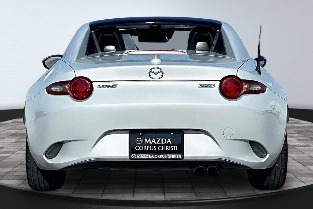 Used 2017 MAZDA MX-5 Miata RF Grand Touring RWD image 6