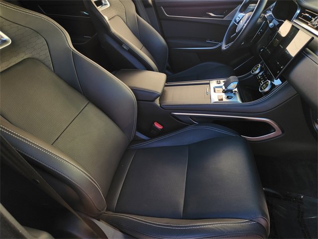 Used 2025 Jaguar F-PACE R-Dynamic S image 14