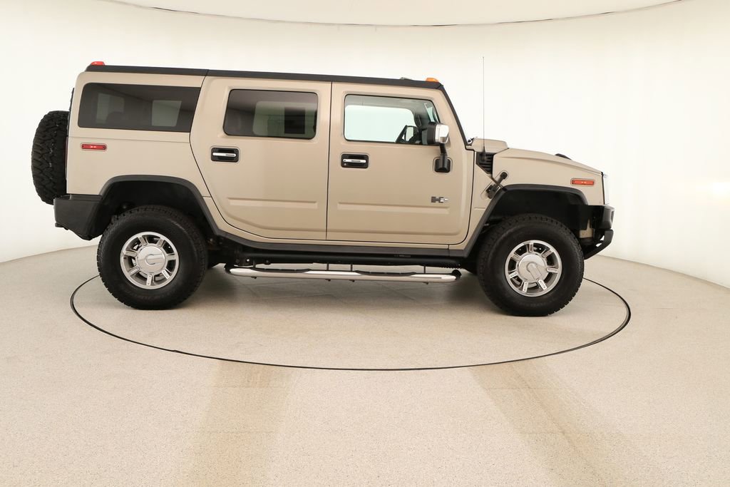 Used 2005 HUMMER H2 w/ Preferred Equipment Group image 8
