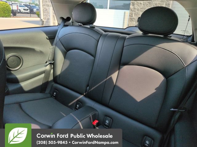Used 2015 MINI Cooper S FWD image 24