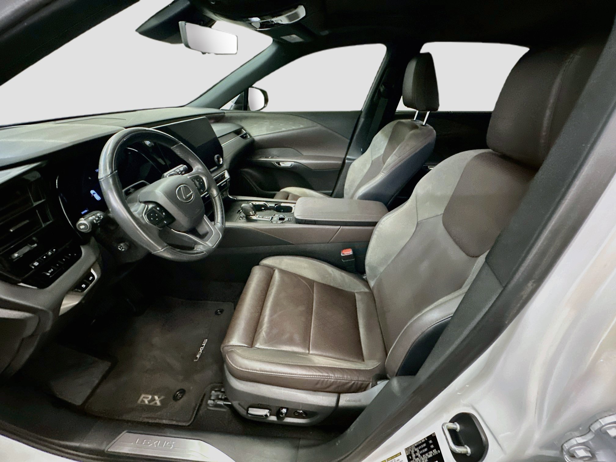 Used 2023 Lexus RX 350 AWD w/ Cold Area Package image 13