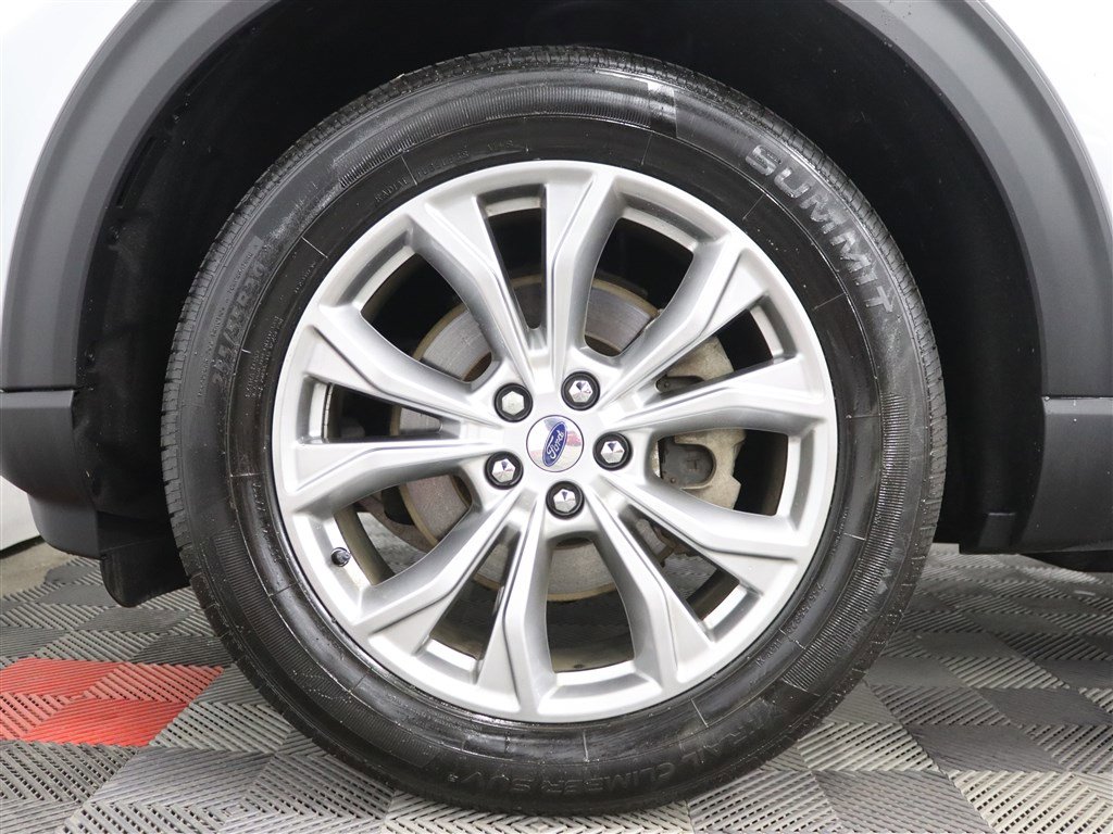 Used 2022 Ford Explorer XLT w/ Equipment Group 202A AWD/4WD image 40