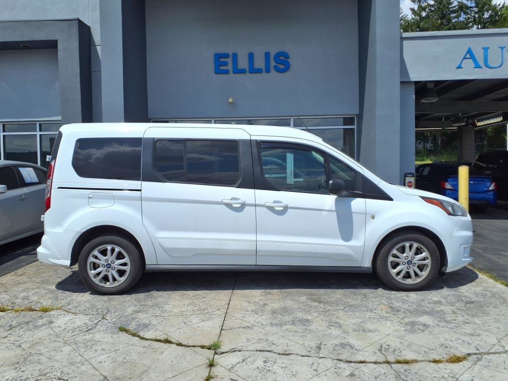 Used 2021 Ford Transit Connect XLT image 2