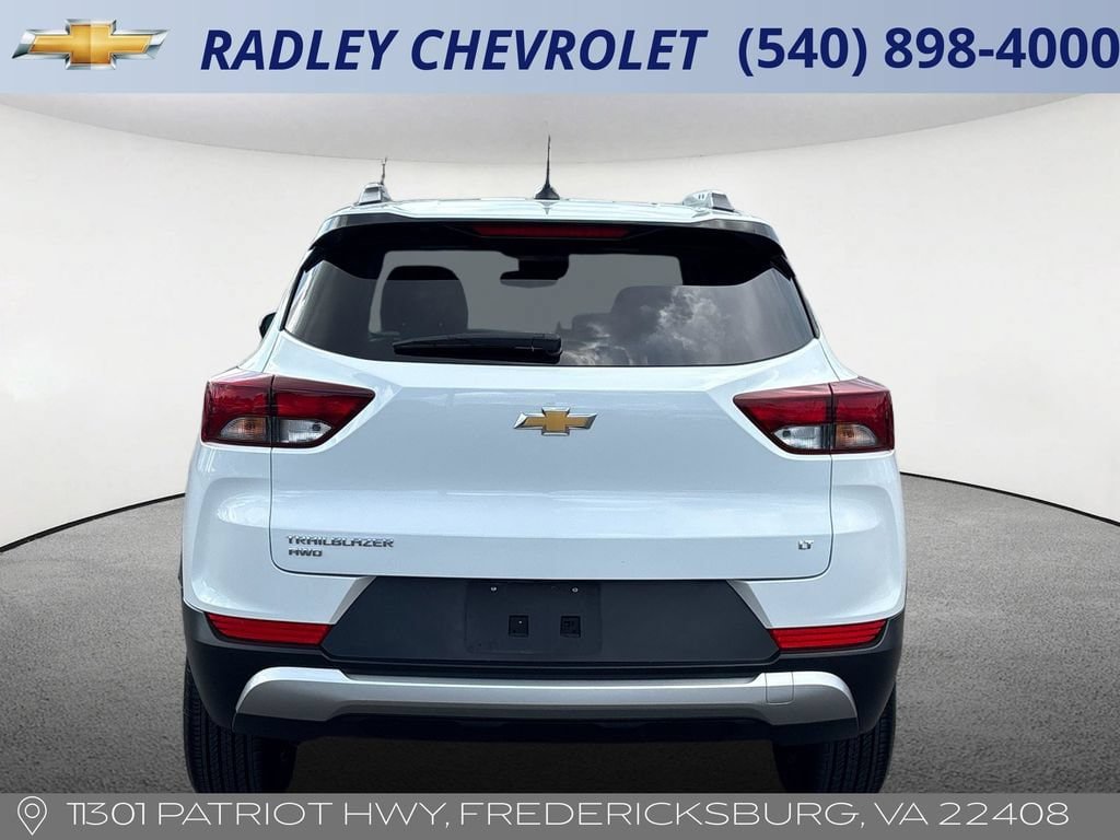 Certified 2025 Chevrolet TrailBlazer LT AWD/4WD image 18