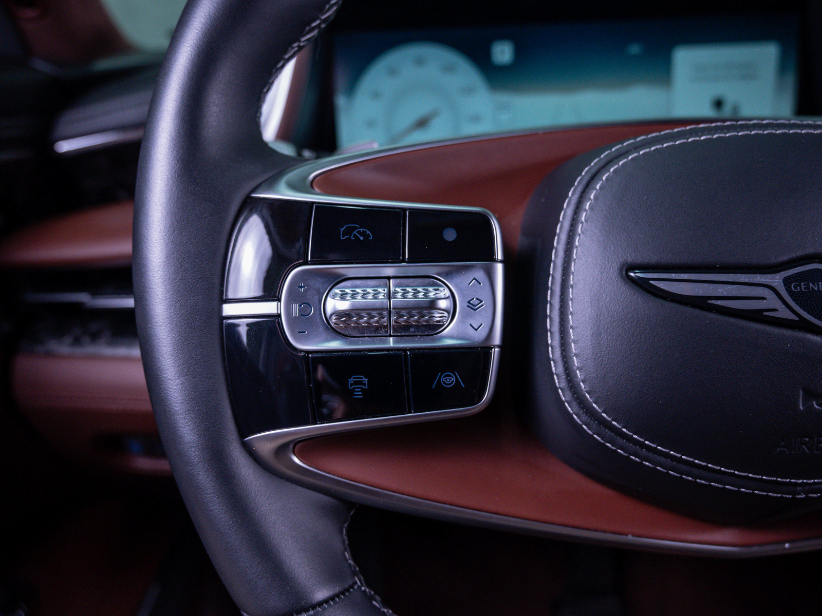 Used 2024 Genesis G90 3.5T AWD/4WD image 22