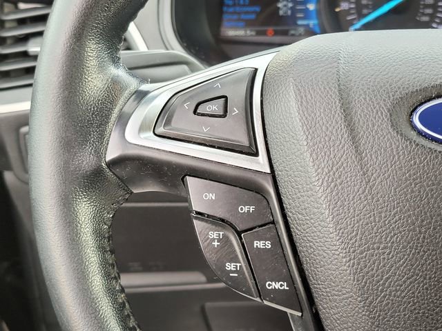 Used 2023 Ford Edge SEL image 25