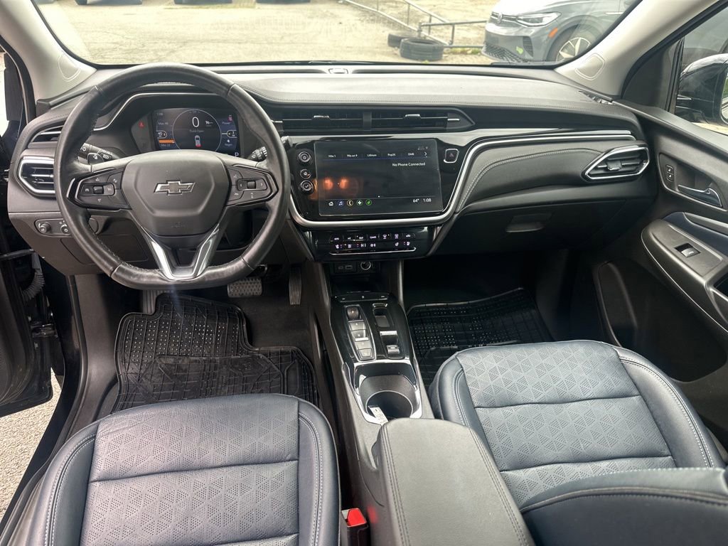 Used 2023 Chevrolet Bolt EUV LT w/ Convenience Package FWD image 24