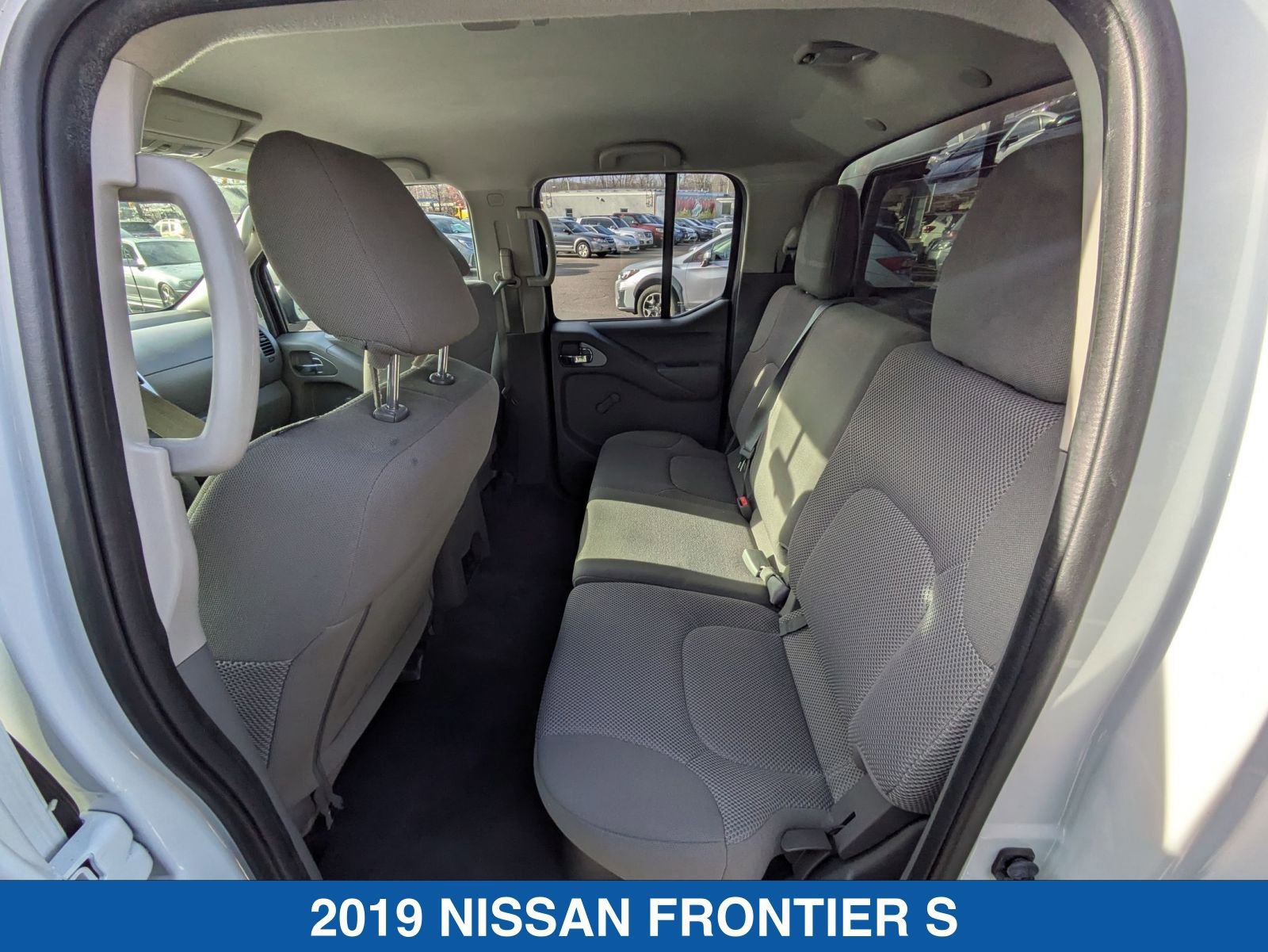 Used 2019 Nissan Frontier S image 29