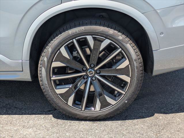 New 2026 Volvo XC90 T8 Ultra w/ Protection Package AWD/4WD image 6