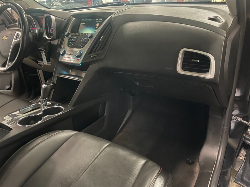 Used 2016 Chevrolet Equinox LTZ w/ Enhanced Convenience Package AWD/4WD image 20