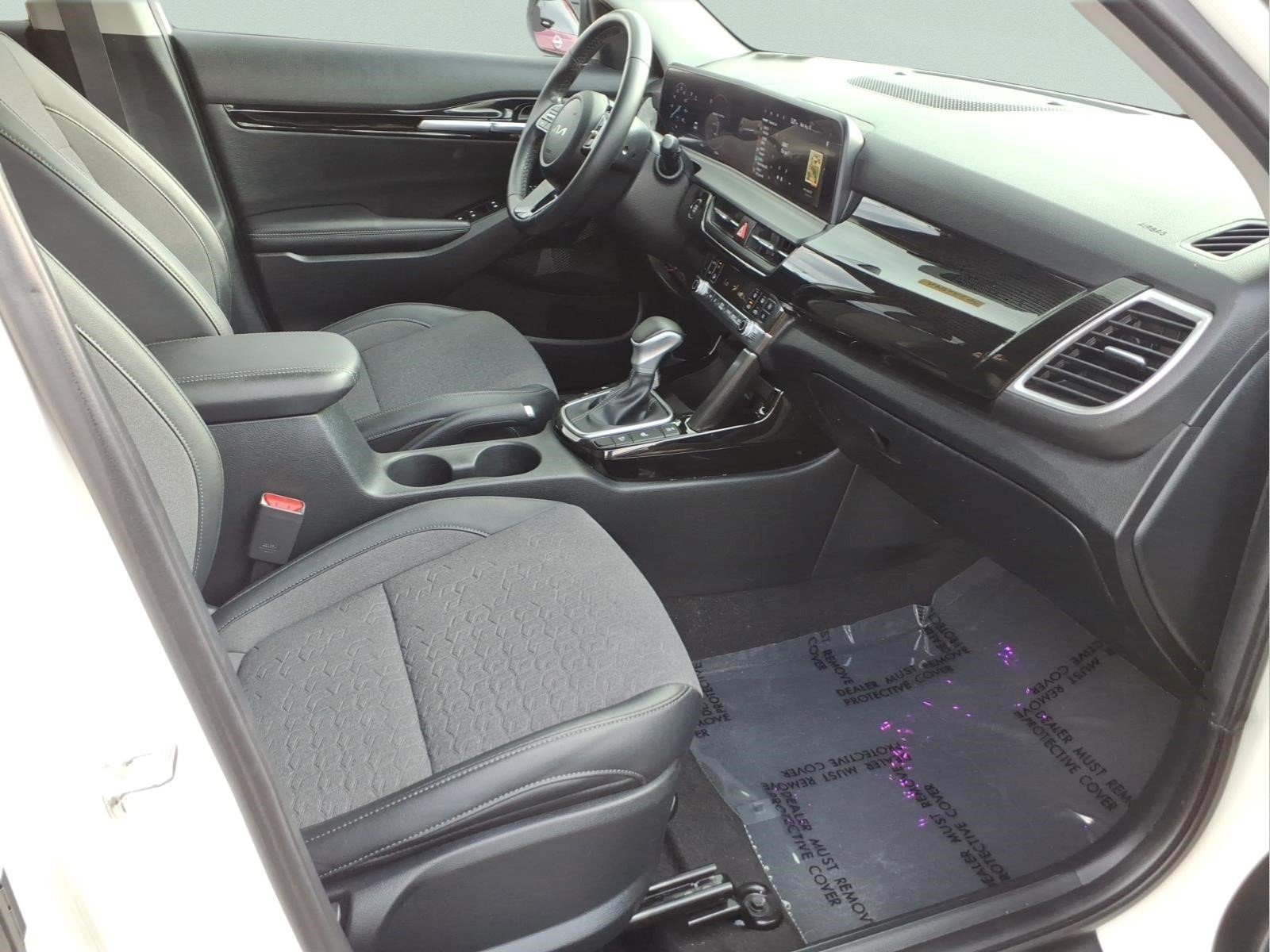 Used 2024 Kia Seltos S AWD/4WD image 29