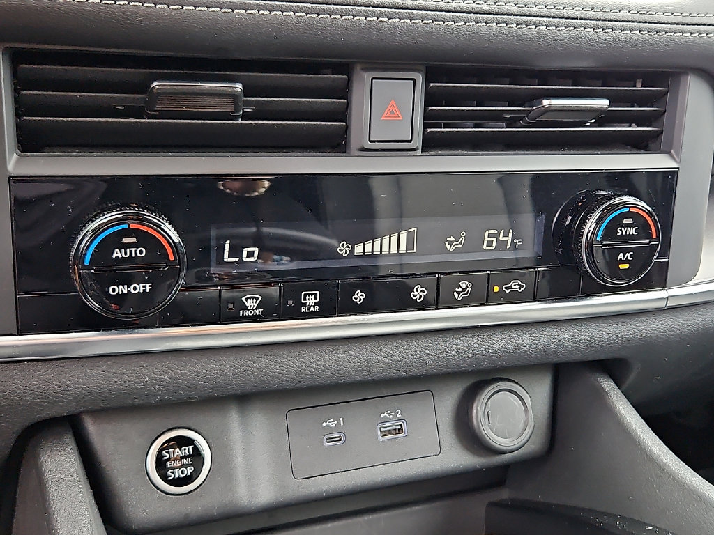 Certified 2023 Nissan Rogue SV AWD/4WD image 18
