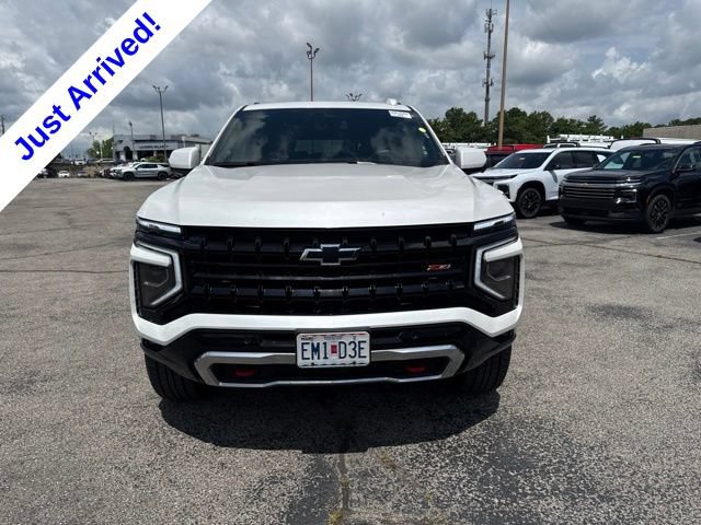Used 2025 Chevrolet Suburban Z71 AWD/4WD image 8