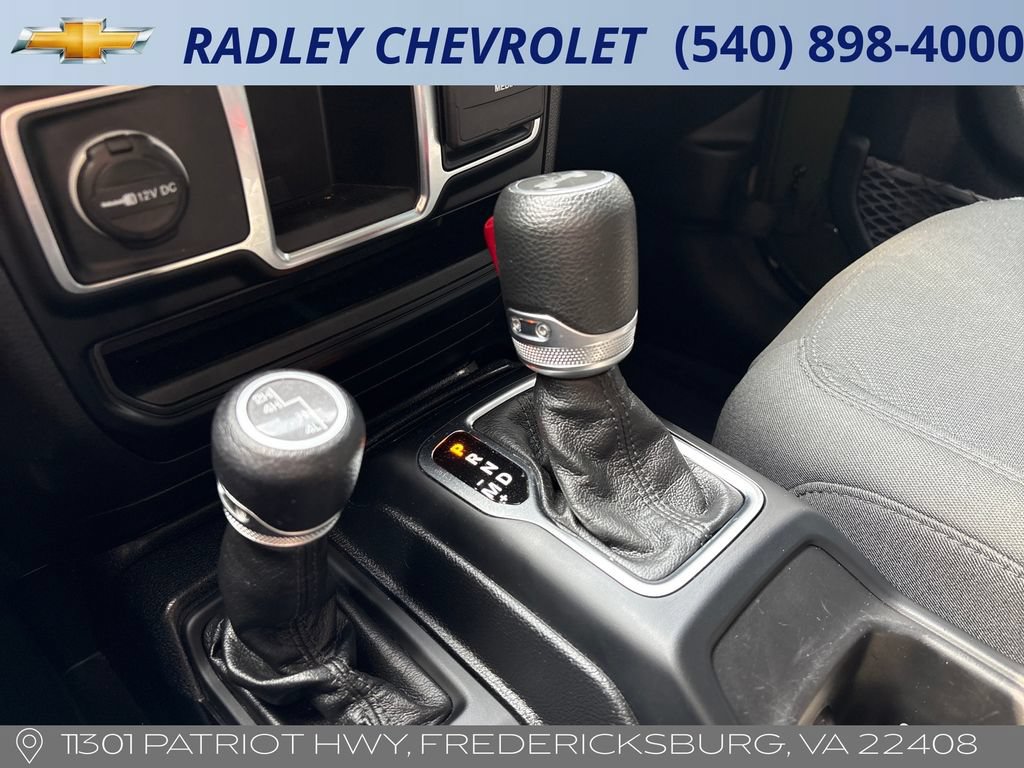 Used 2021 Jeep Wrangler Unlimited Sport AWD/4WD image 11