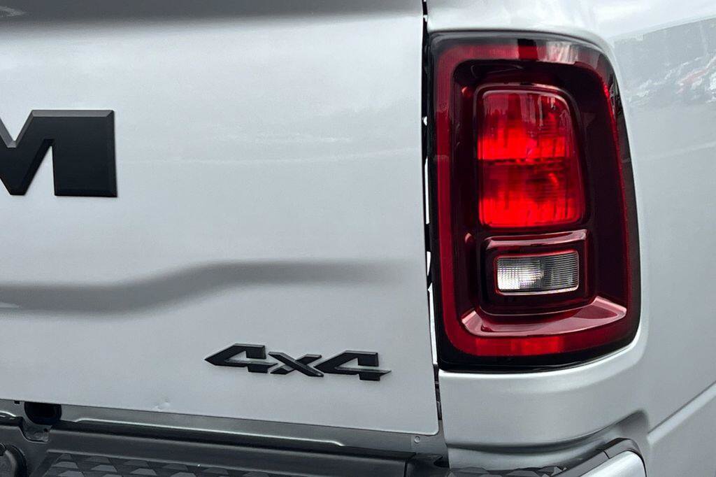New 2026 RAM 2500 Big Horn AWD/4WD image 25