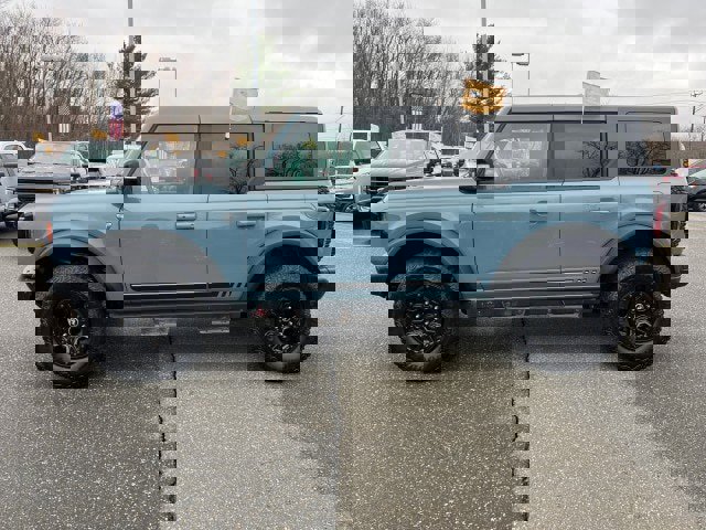 Certified 2021 Ford Bronco First Edition image 4