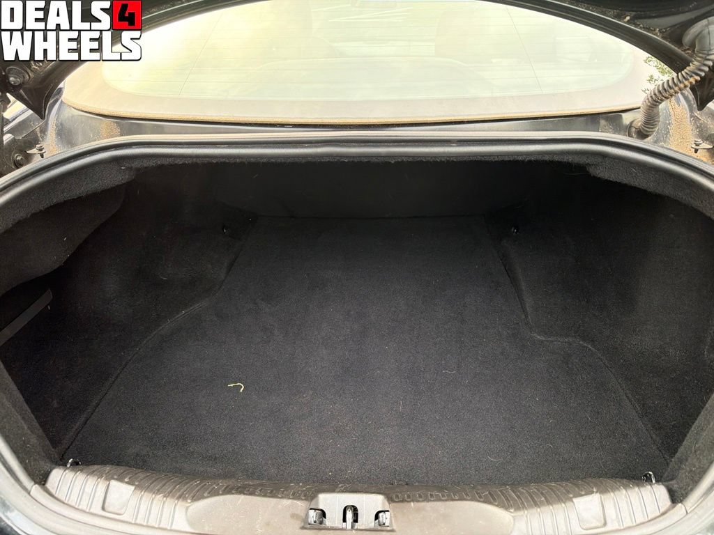 Used 2012 Jaguar XF RWD image 12