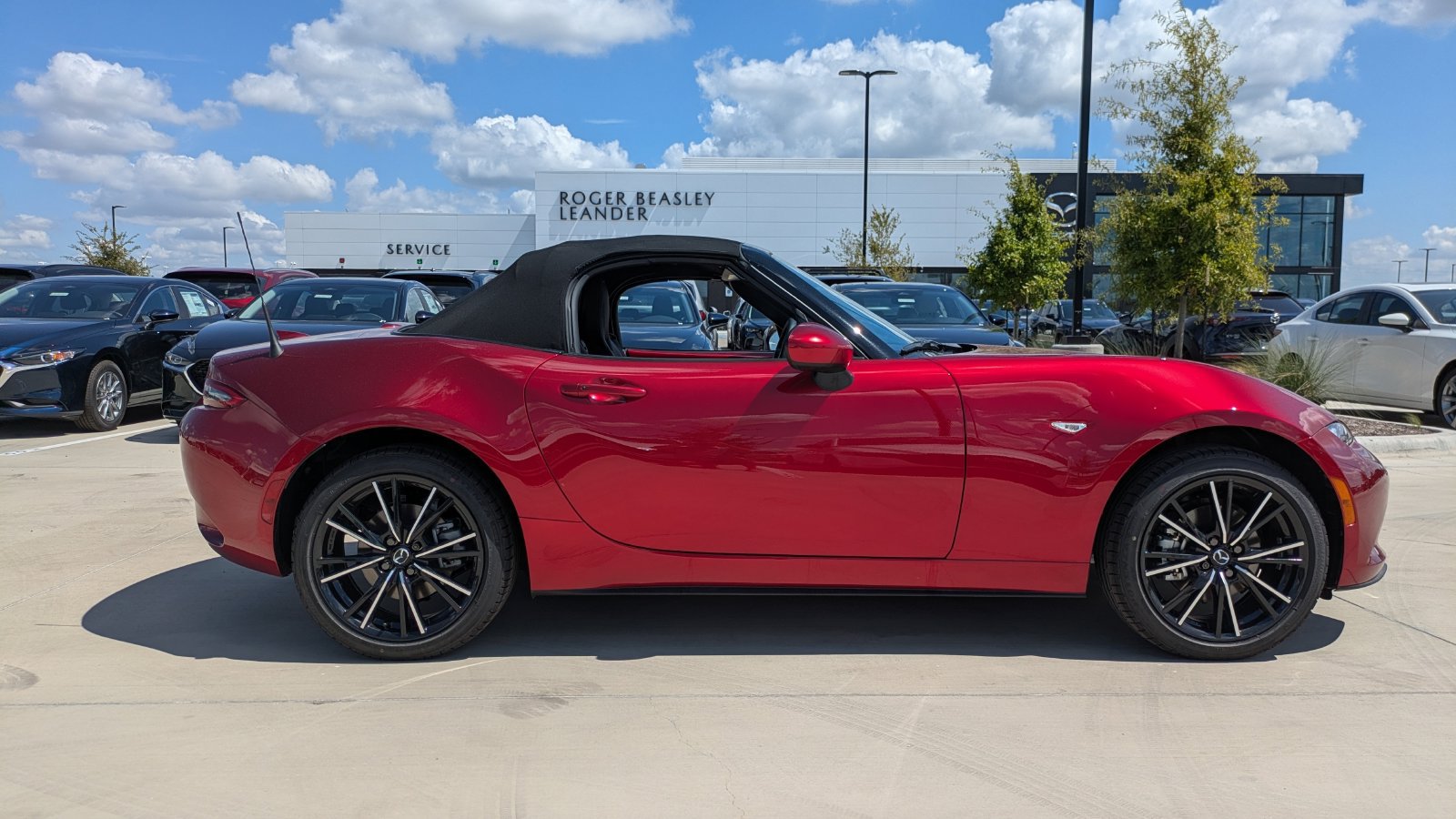 New 2026 MAZDA MX-5 Miata Grand Touring RWD image 10