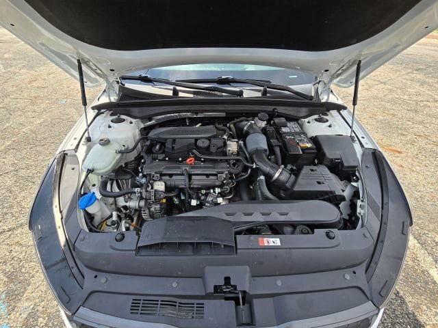 Used 2021 Kia K5 LX FWD image 29