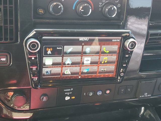 Used 2022 Chevrolet Express 2500 Extended w/ Enhanced Convenience Package RWD image 17