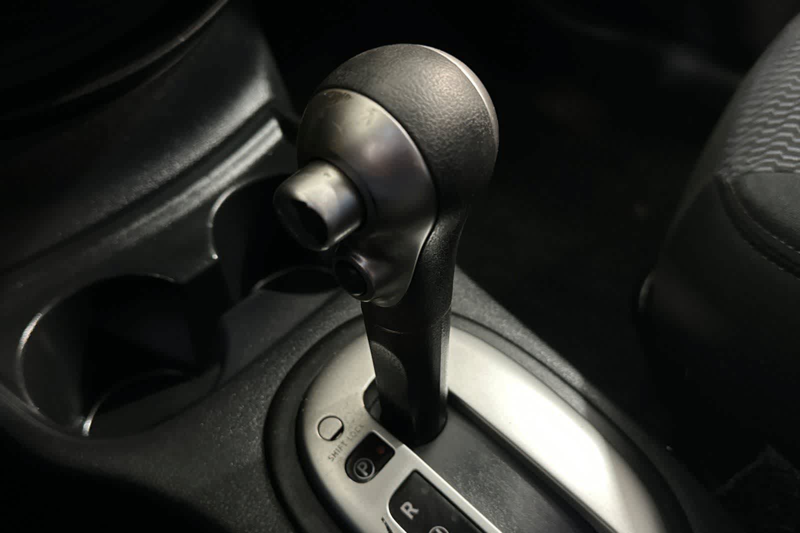 Used 2016 Nissan Versa Note SV FWD image 26