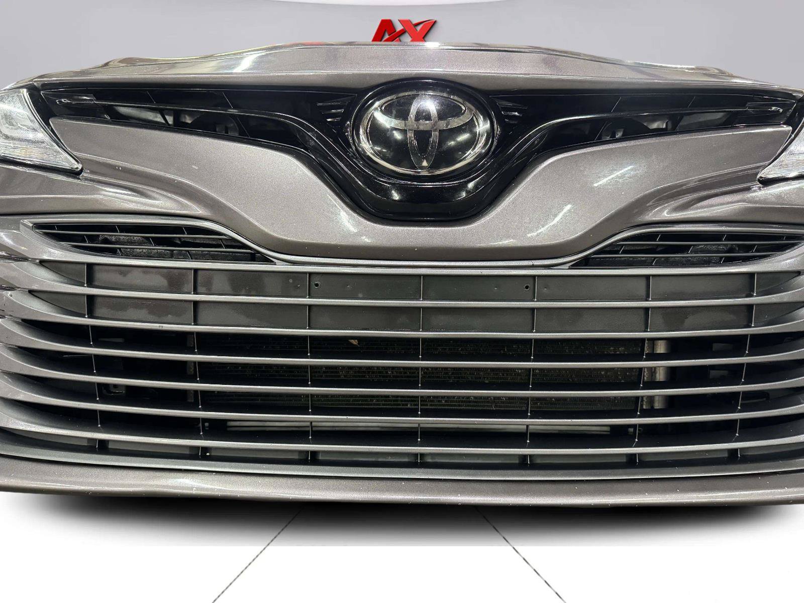 Used 2020 Toyota Camry XLE FWD image 16