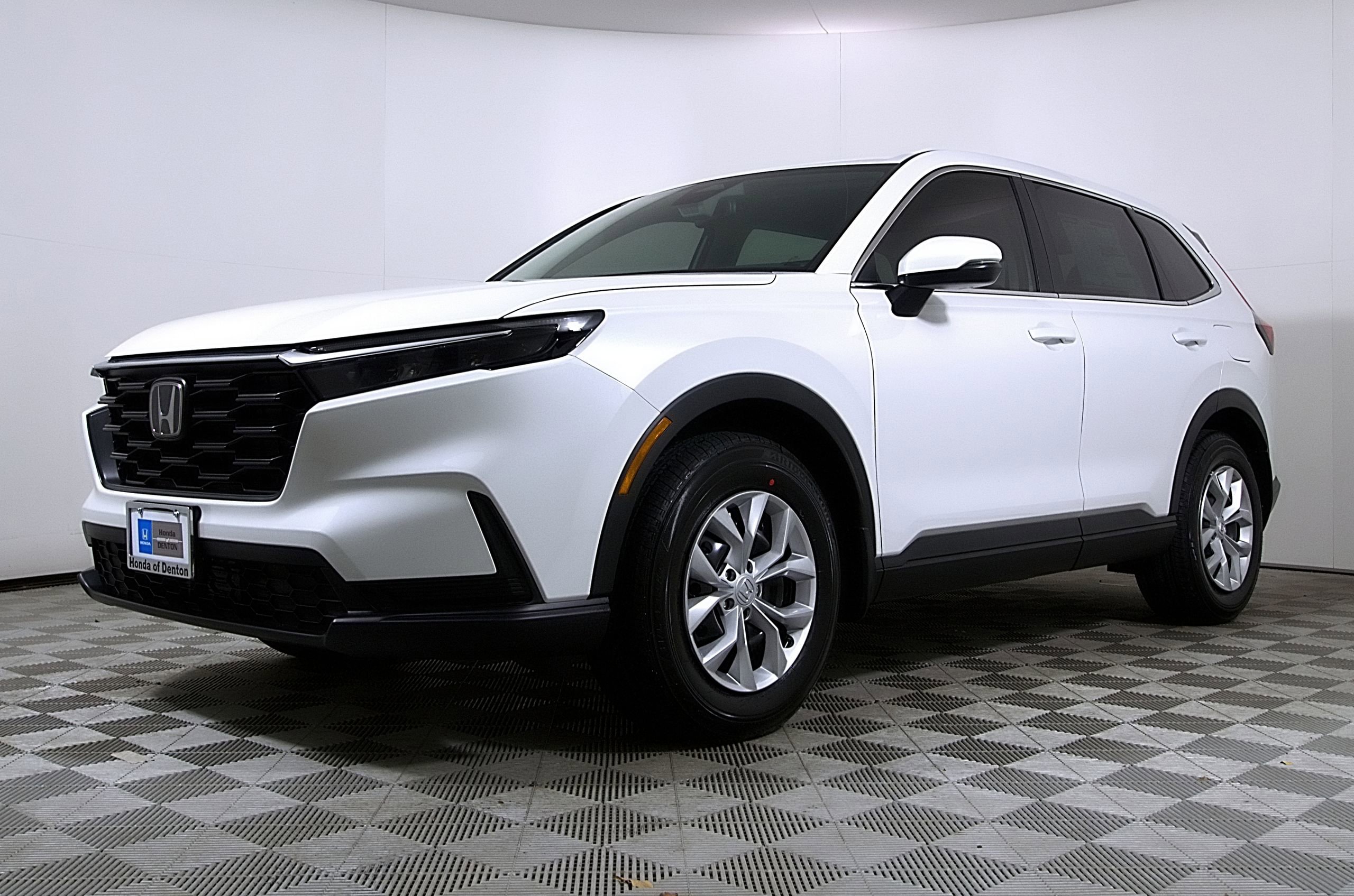 Used 2023 Honda CR-V LX video 2