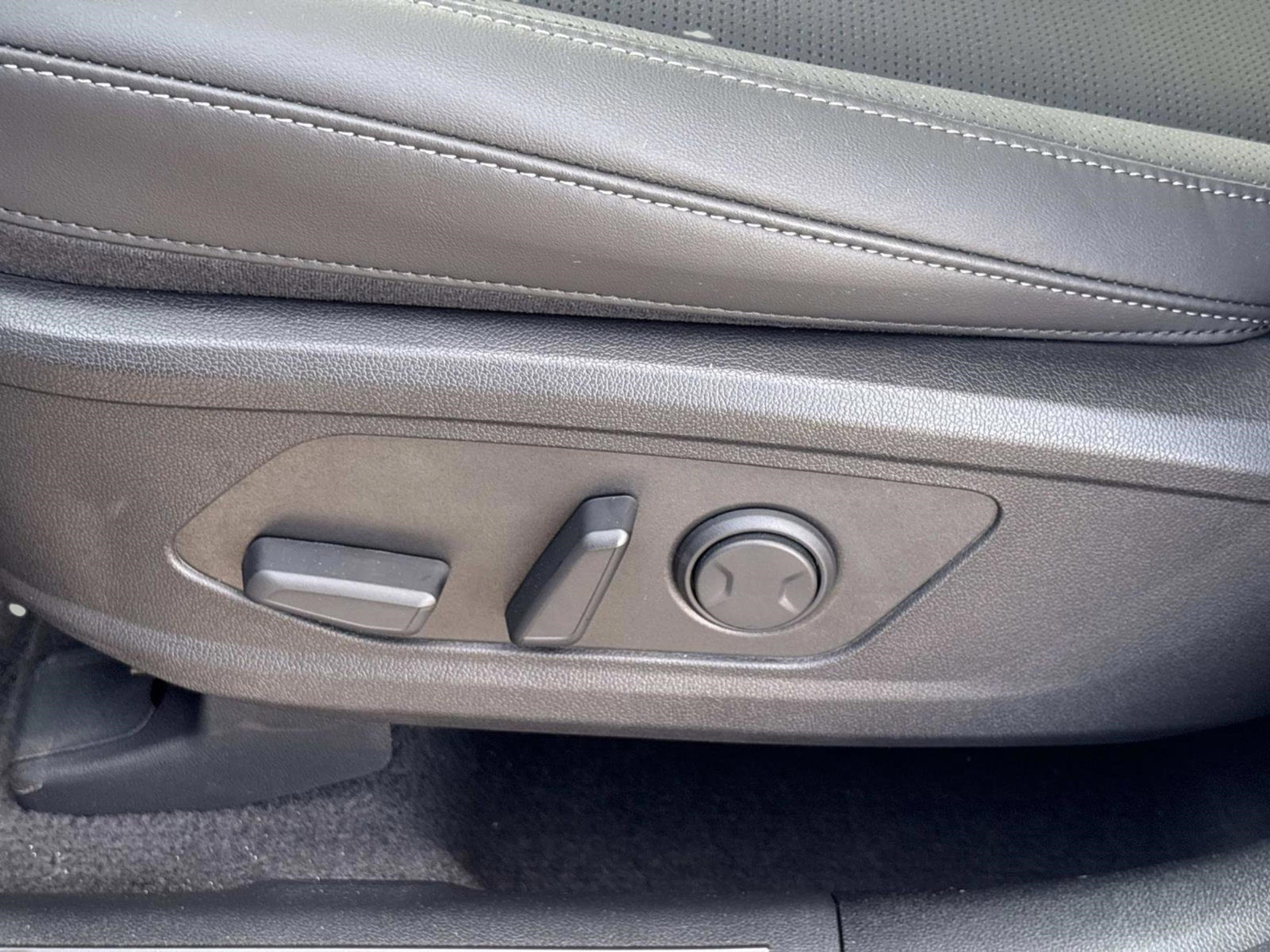 New 2026 Kia Sorento EX image 23