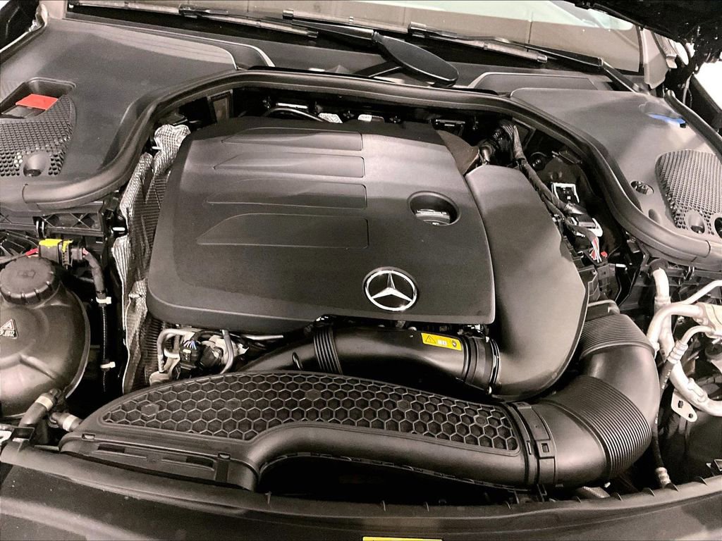 Used 2021 Mercedes-Benz E 350 4MATIC Sedan image 34