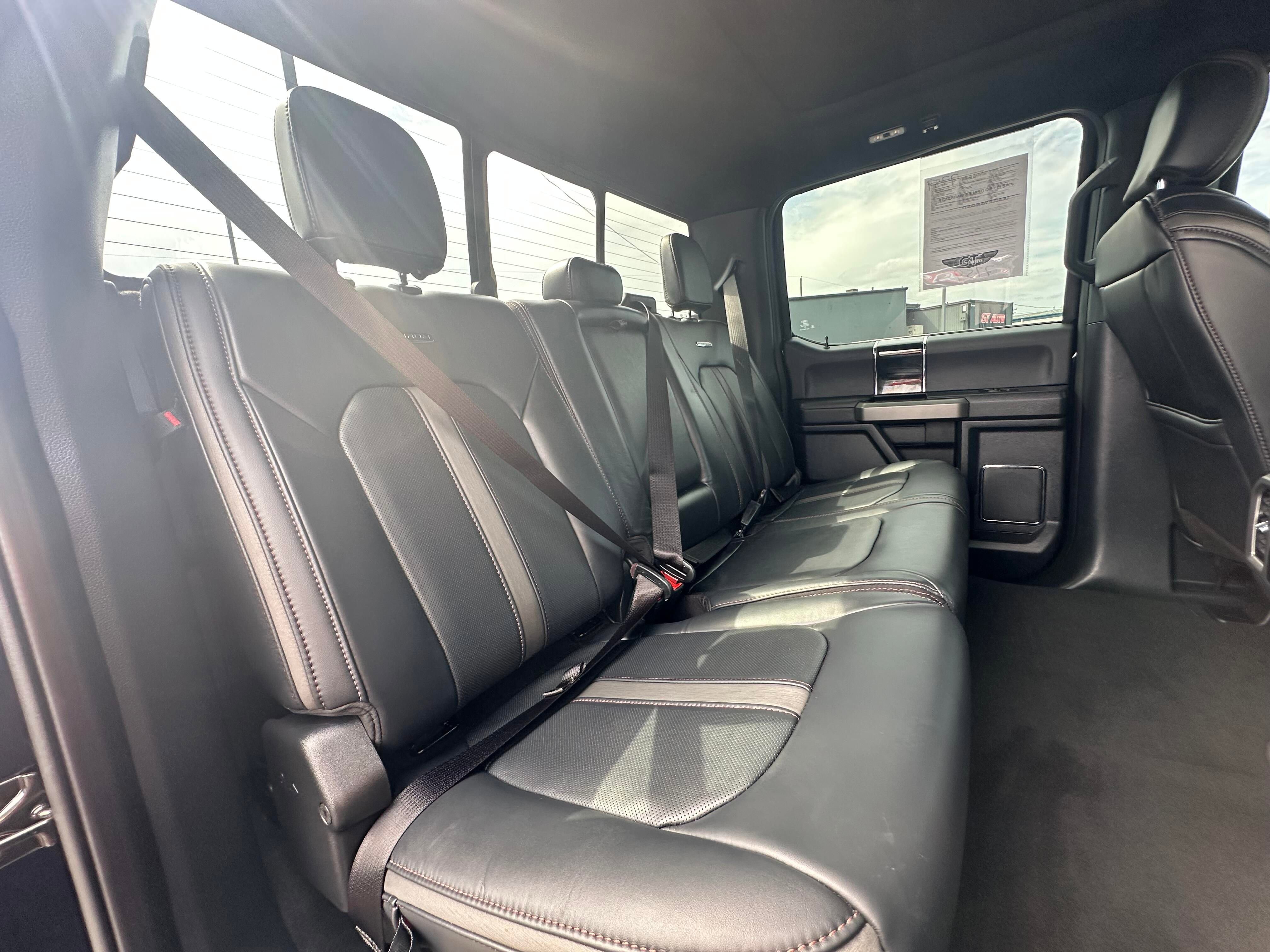 Used 2022 Ford F250 Platinum w/ FX4 Off-Road Package image 19