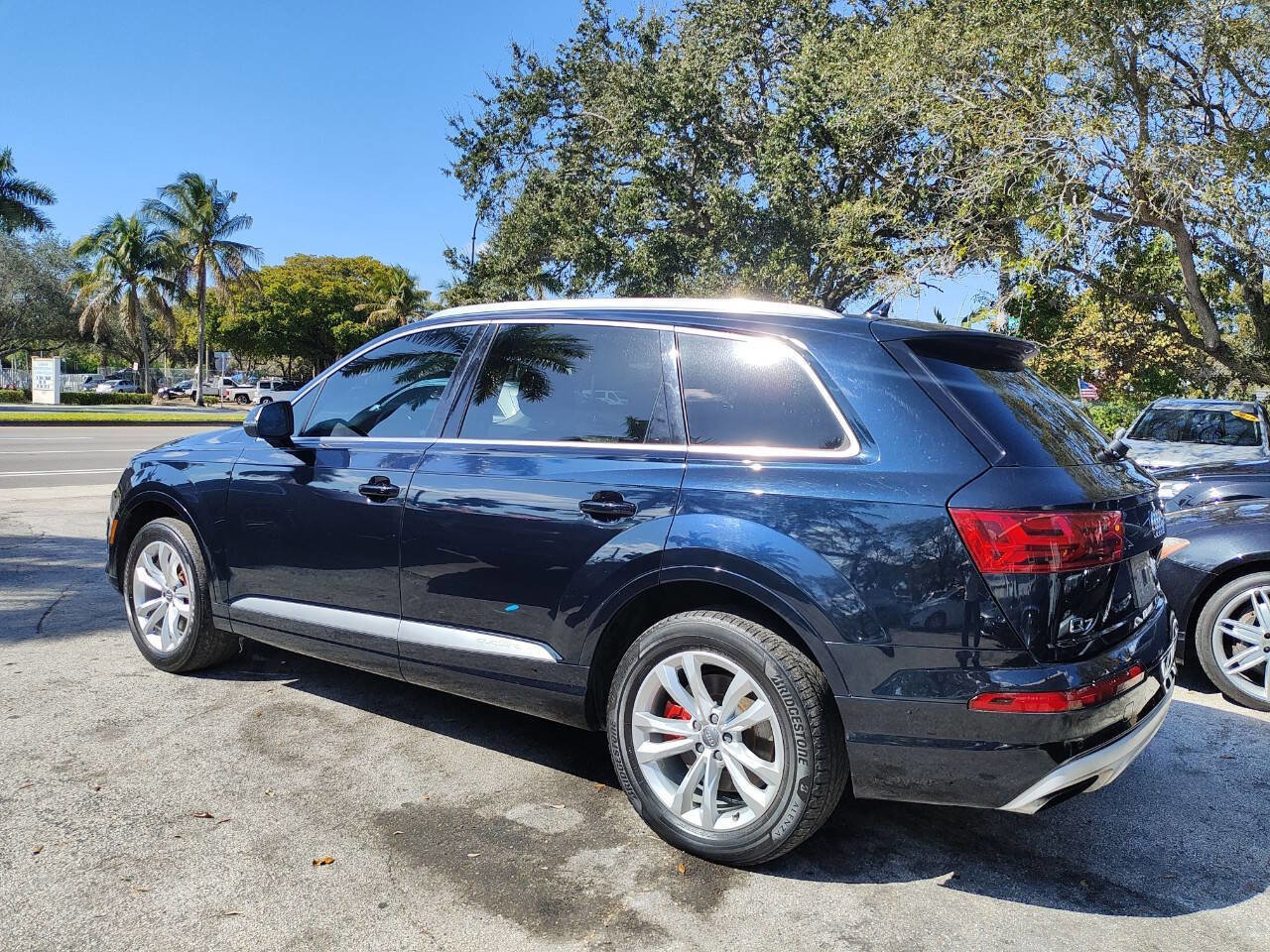 Used 2017 Audi Q7 3.0T Premium image 6