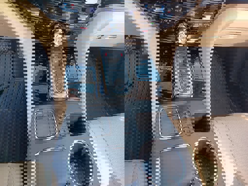 Certified 2023 Acura MDX SH-AWD w/ Technology Package image 28