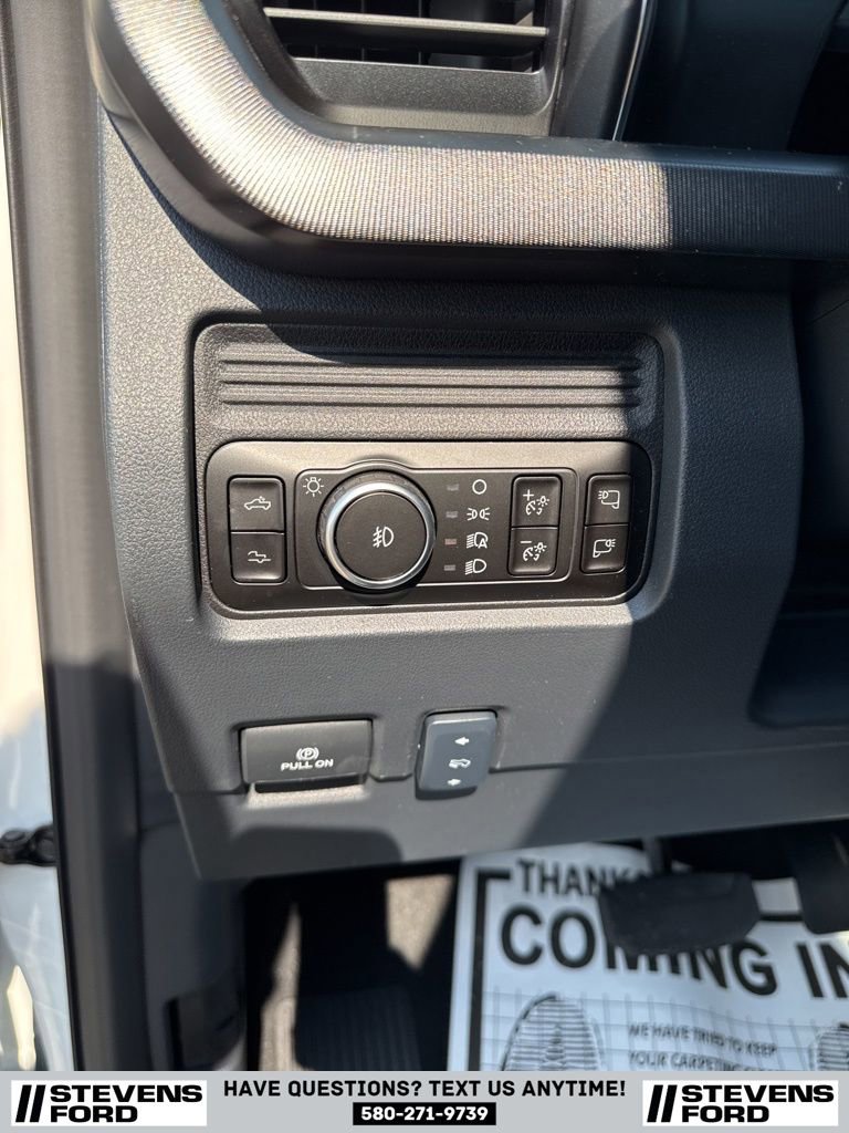 New 2026 Ford F250 Platinum image 28