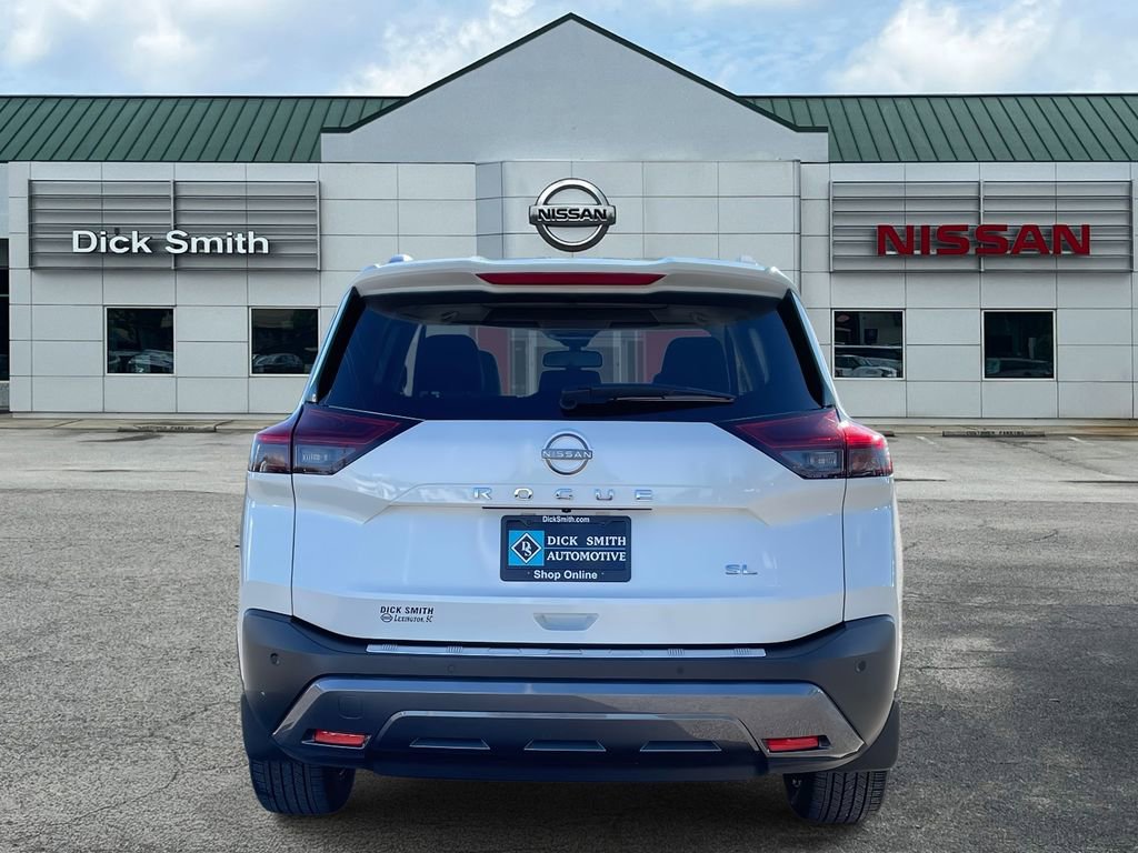 Used 2023 Nissan Rogue SL w/ SL Premium Package image 6