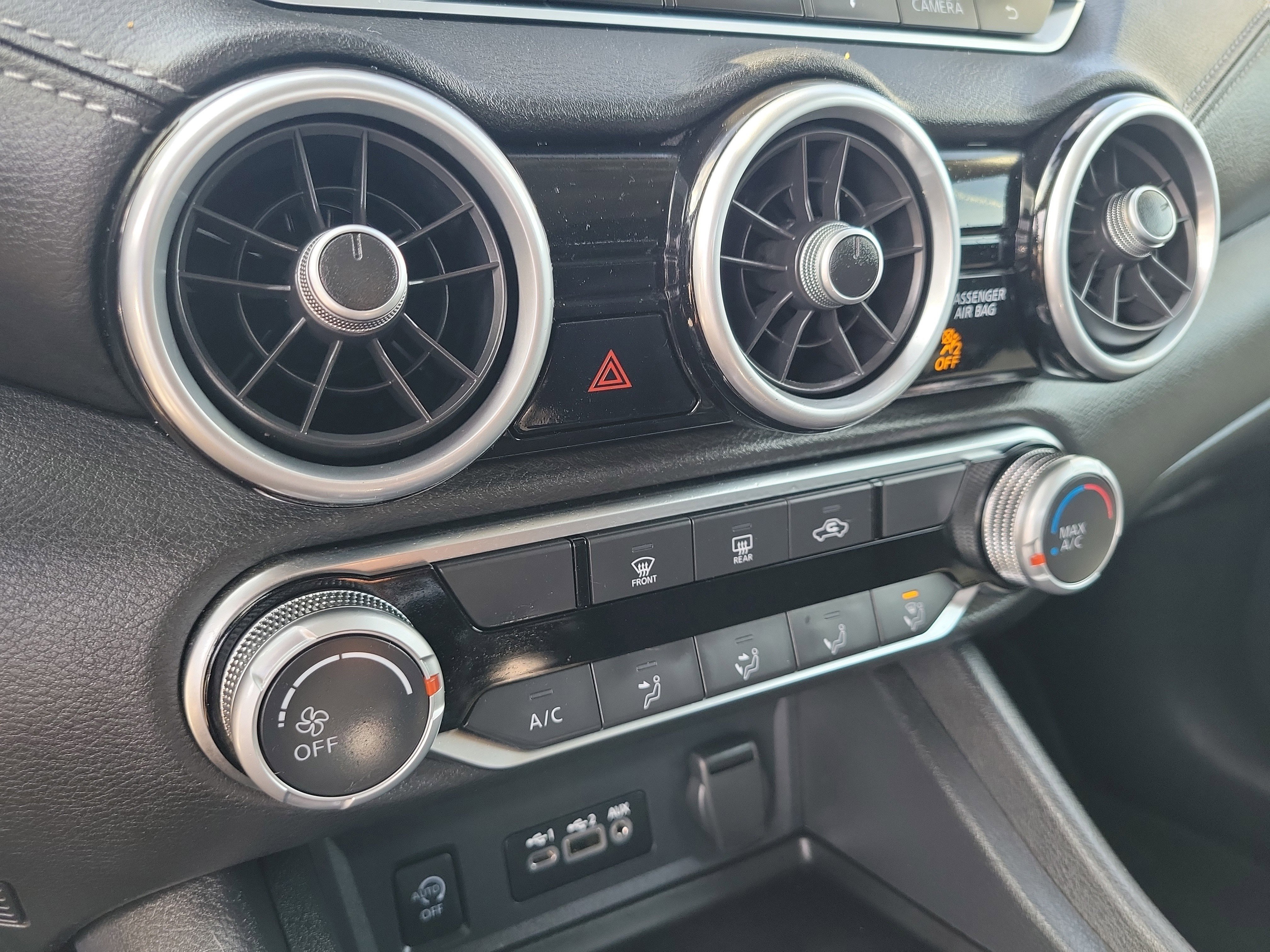 Used 2024 Nissan Sentra SV image 27