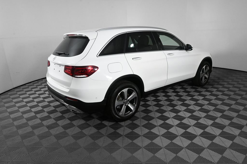 Certified 2022 Mercedes-Benz GLC 300 w/ Premium Package Lite image 26