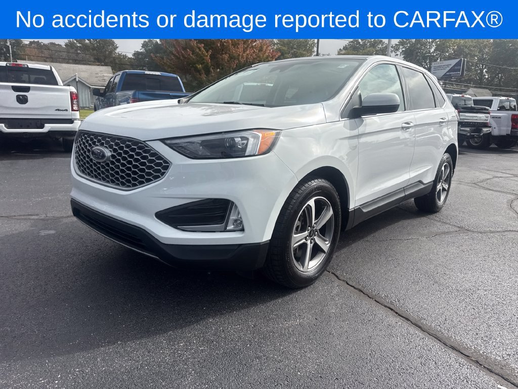 Used 2024 Ford Edge SEL w/ Convenience Package AWD/4WD image 2